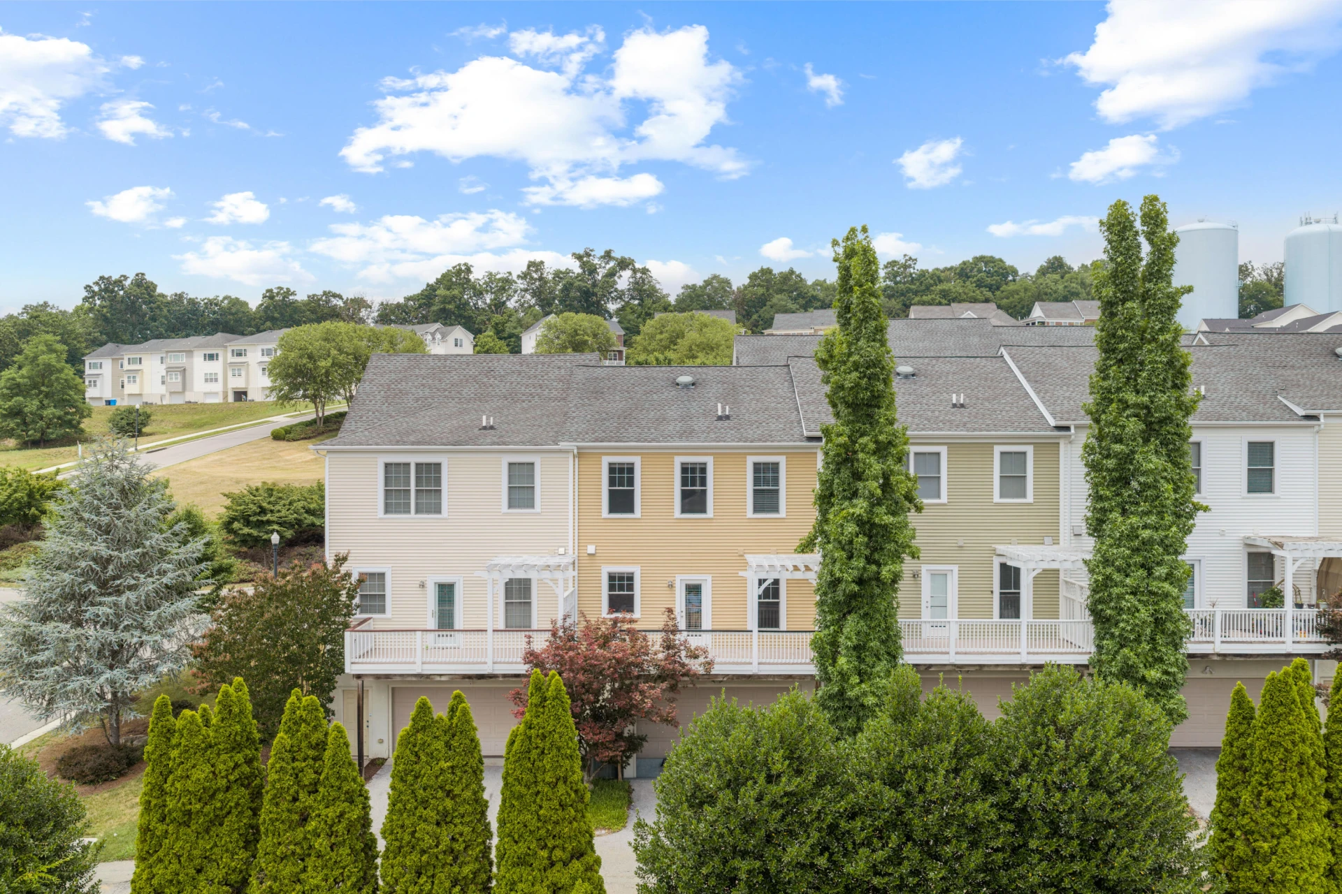 3830 Greenway DR SW - Photo 4