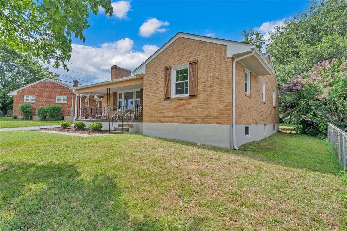 3308 Frontier RD NW - Photo 35