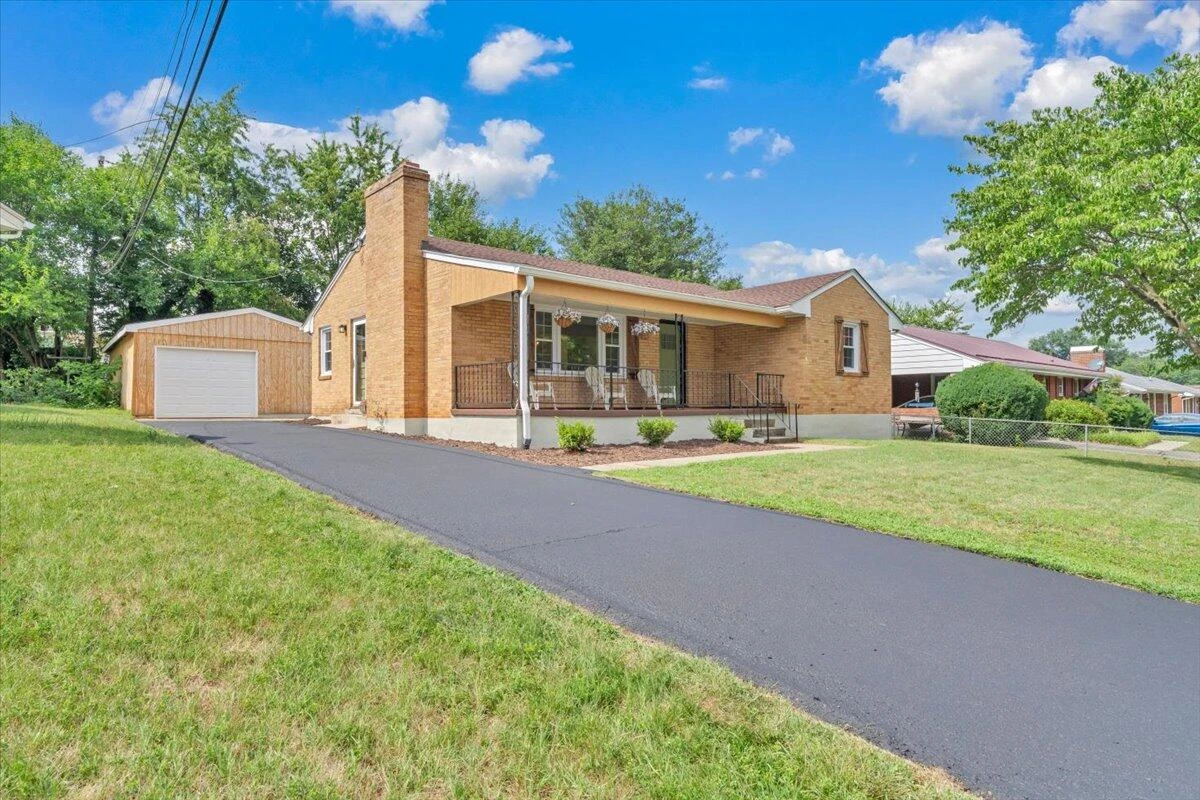 3308 Frontier RD NW - Photo 37