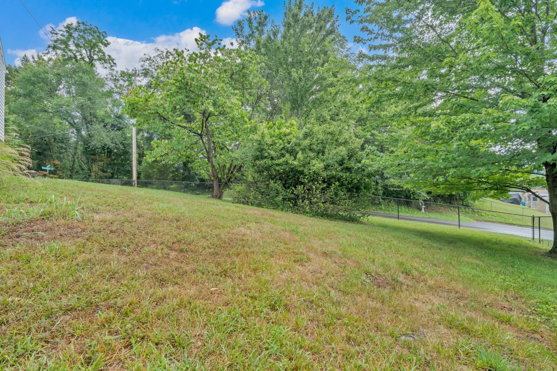 838 Pinewood DR NW - Photo 30