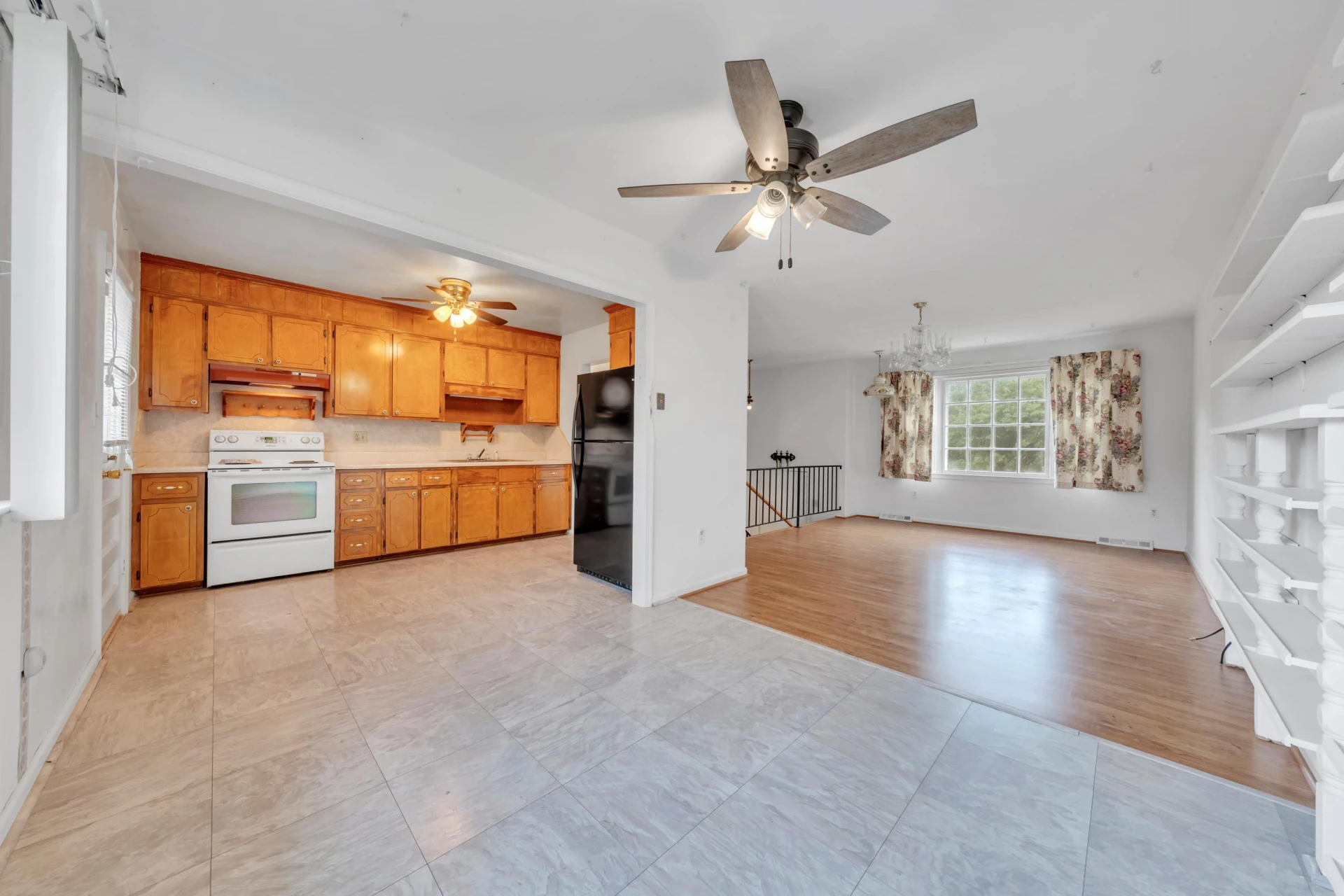 838 Pinewood DR NW - Photo 9