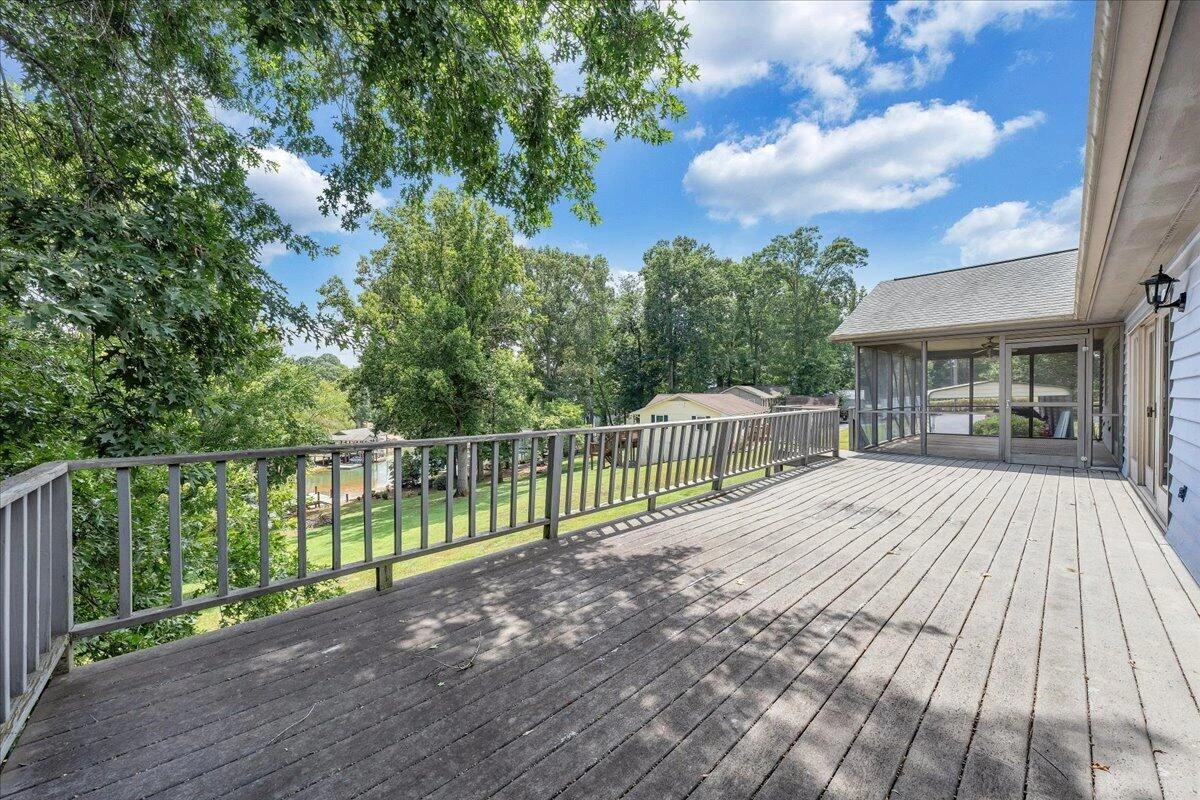 110 Club House DR - Photo 15