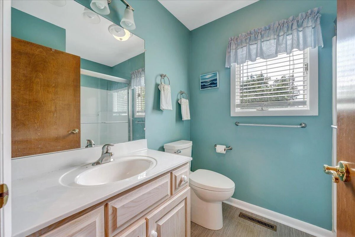 110 Club House DR - Photo 33