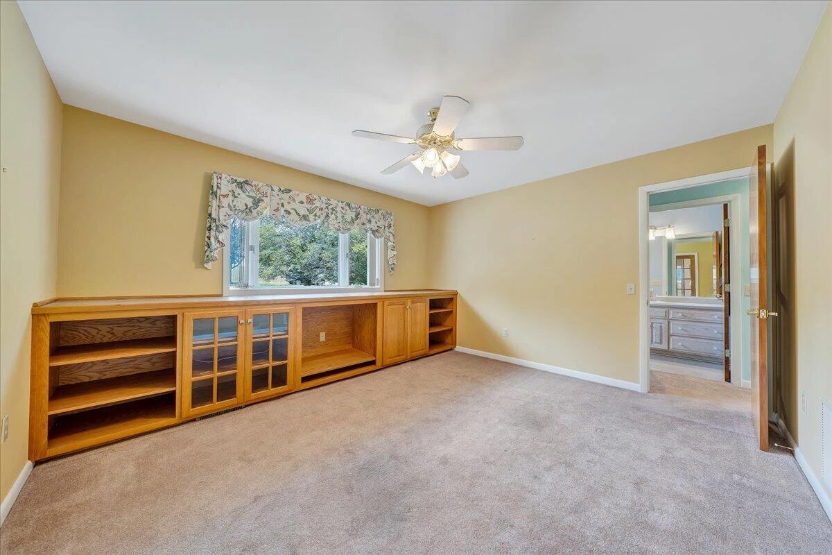 110 Club House DR - Photo 43