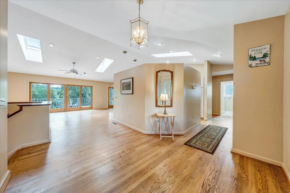 110 Club House DR - Photo 49