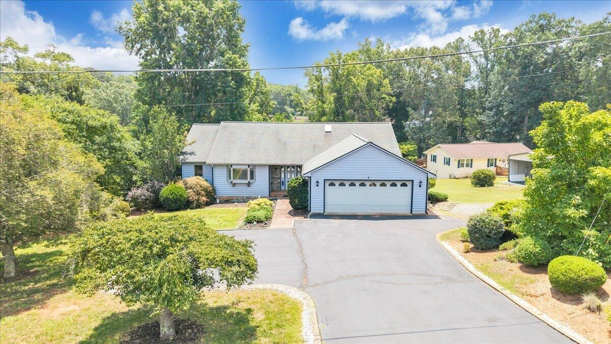 110 Club House DR - Photo 74