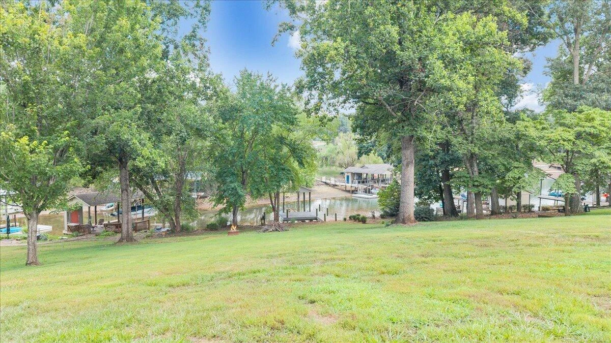 110 Club House DR - Photo 84