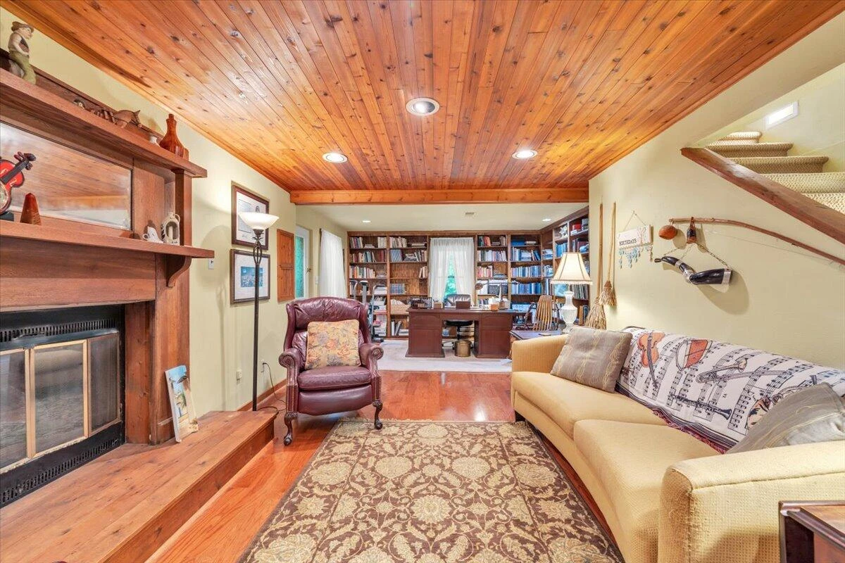 113 Autumn CIR - Photo 24