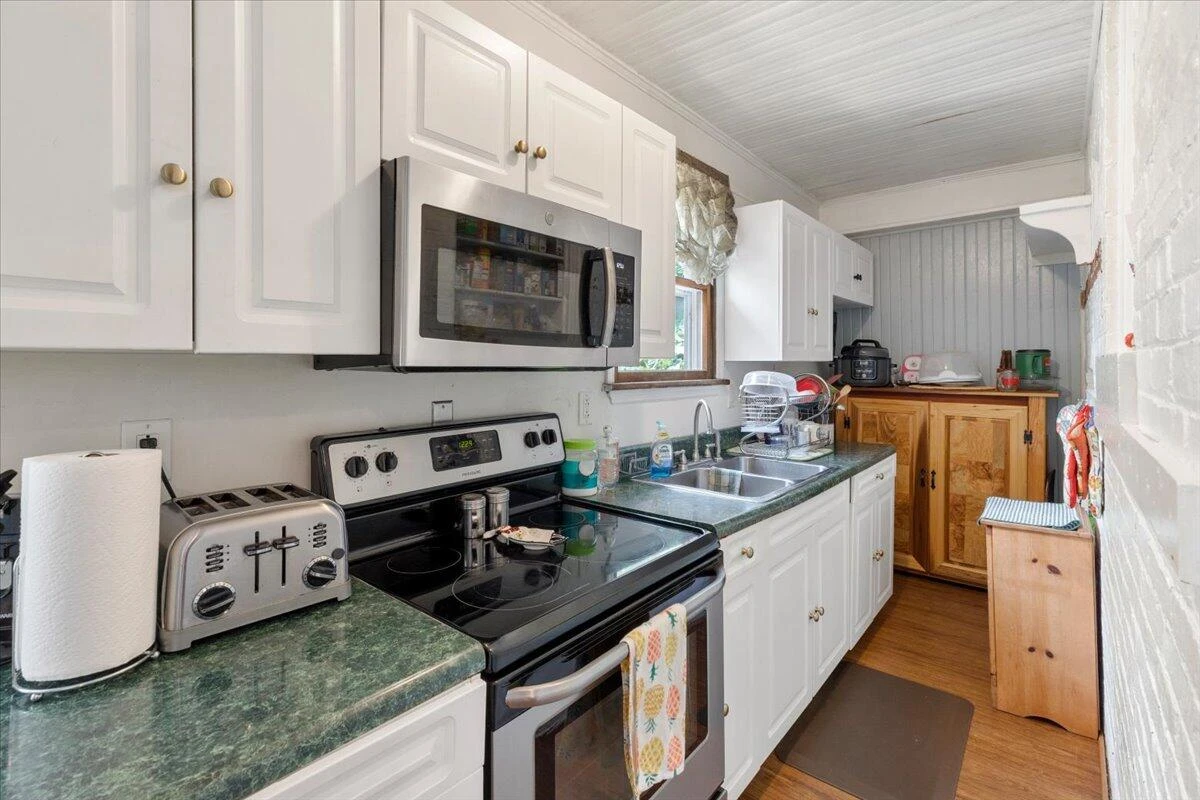 614 Day AVE SW - Photo 27