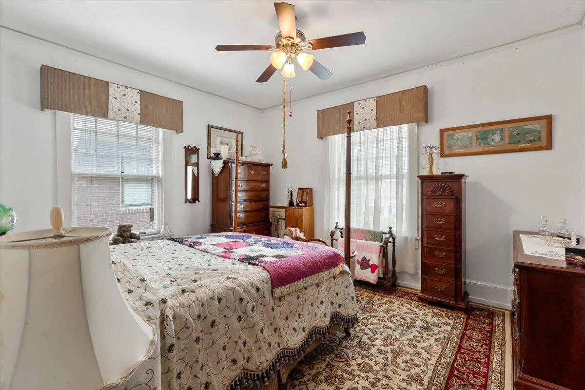 614 Day AVE SW - Photo 43