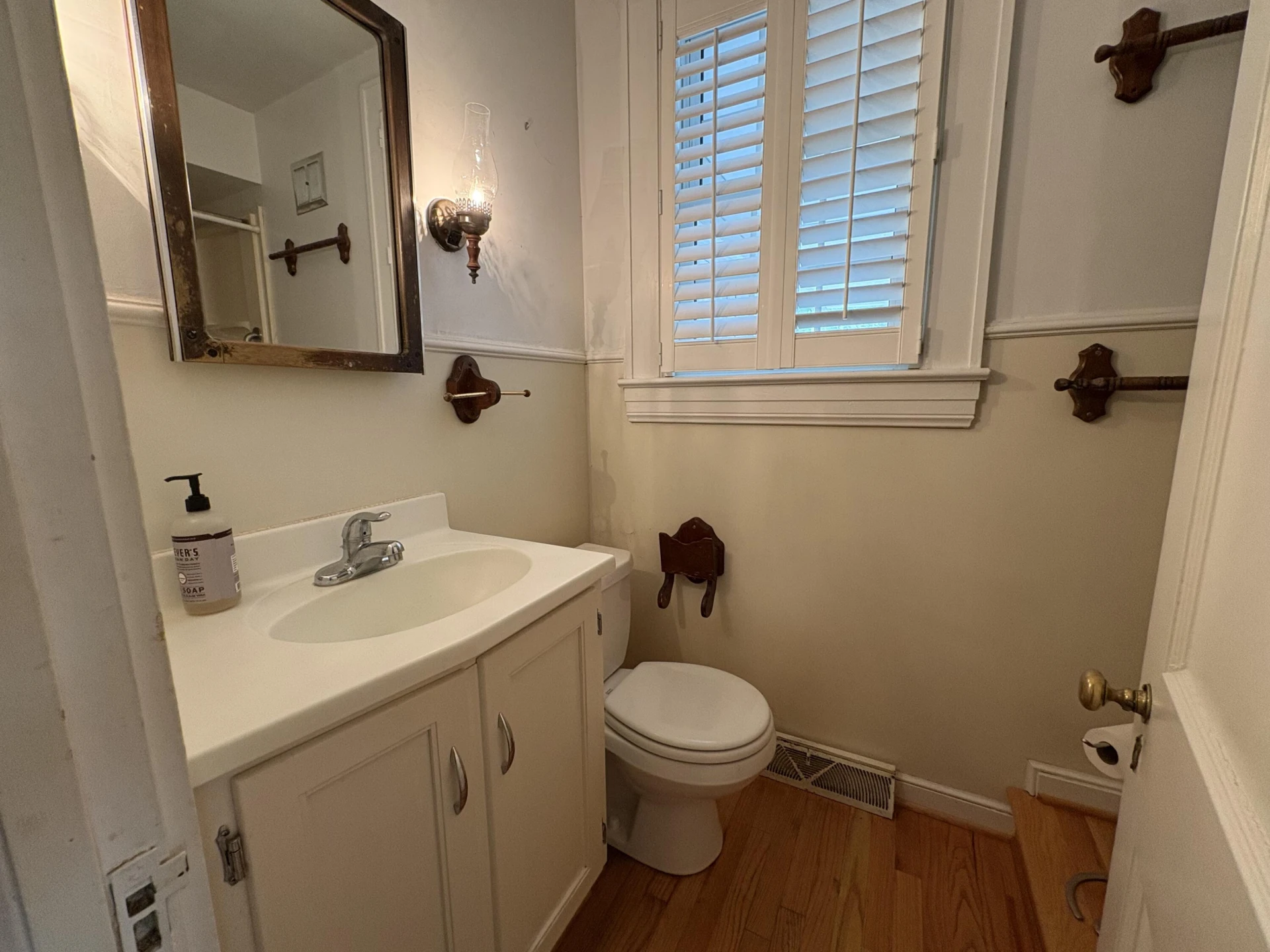 614 Mount Vernon AVE - Photo 13
