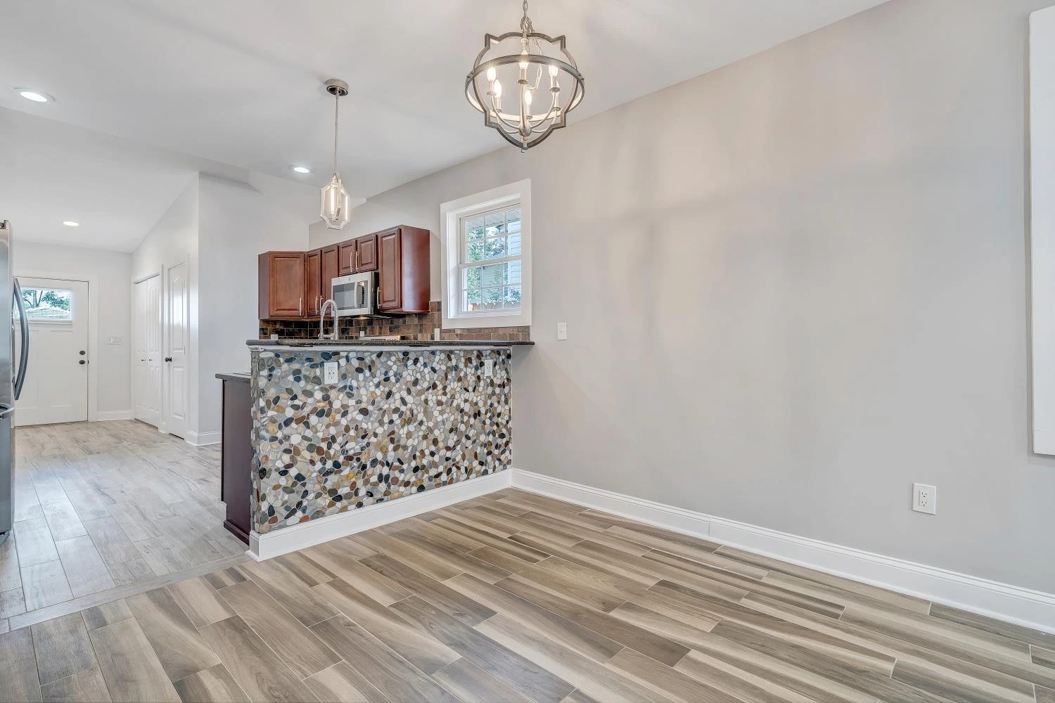 18 13th ST SW - Photo 8