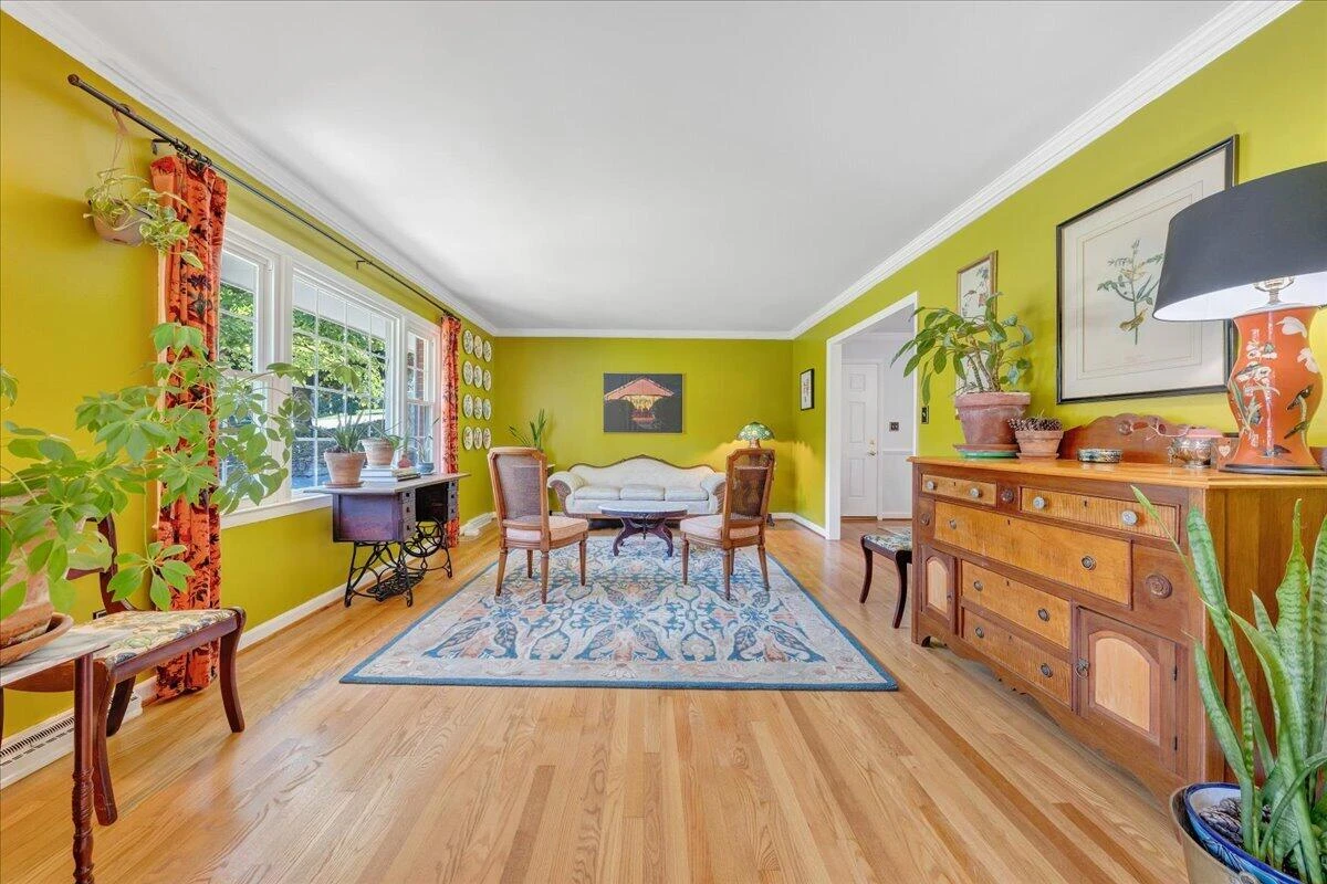 3555 Kenwick TRL - Photo 5