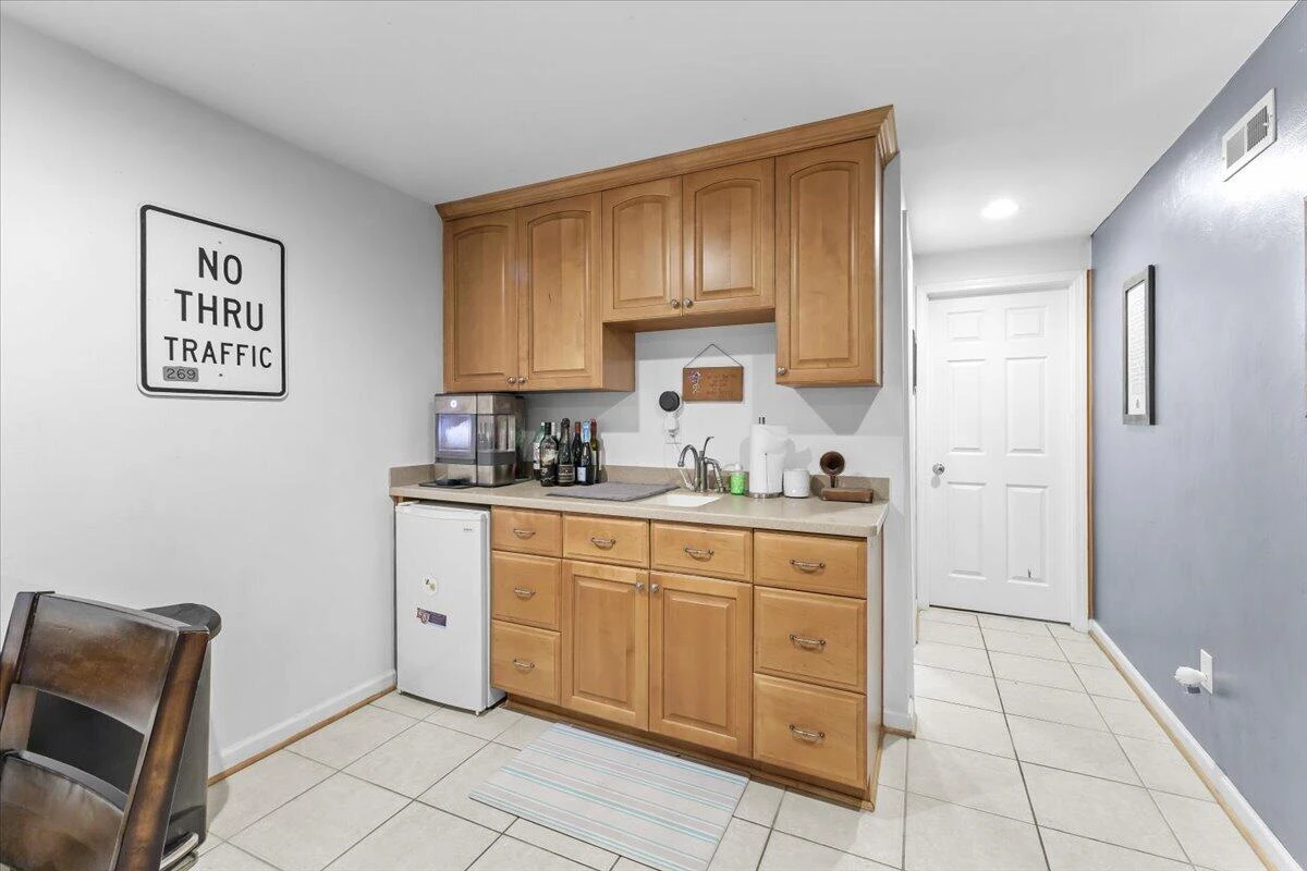5306 Dresden CIR - Photo 46