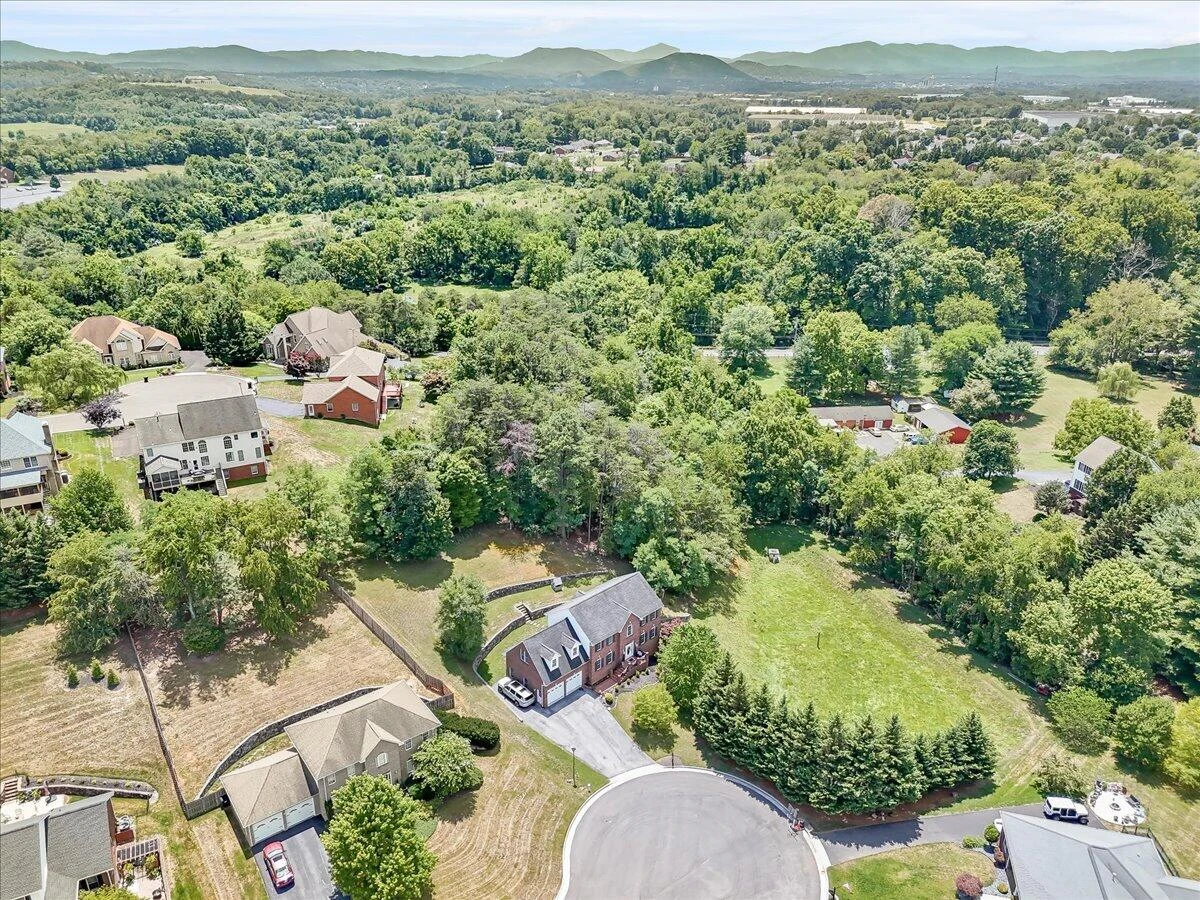 5306 Dresden CIR - Photo 49