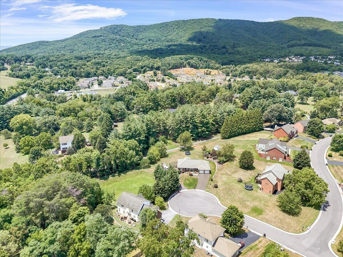 5306 Dresden CIR - Photo 51