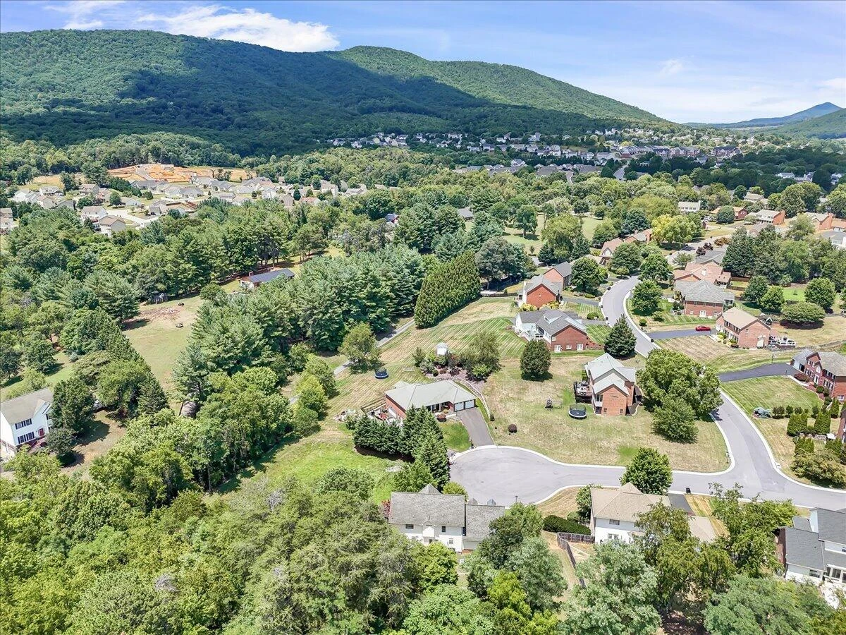 5306 Dresden CIR - Photo 52