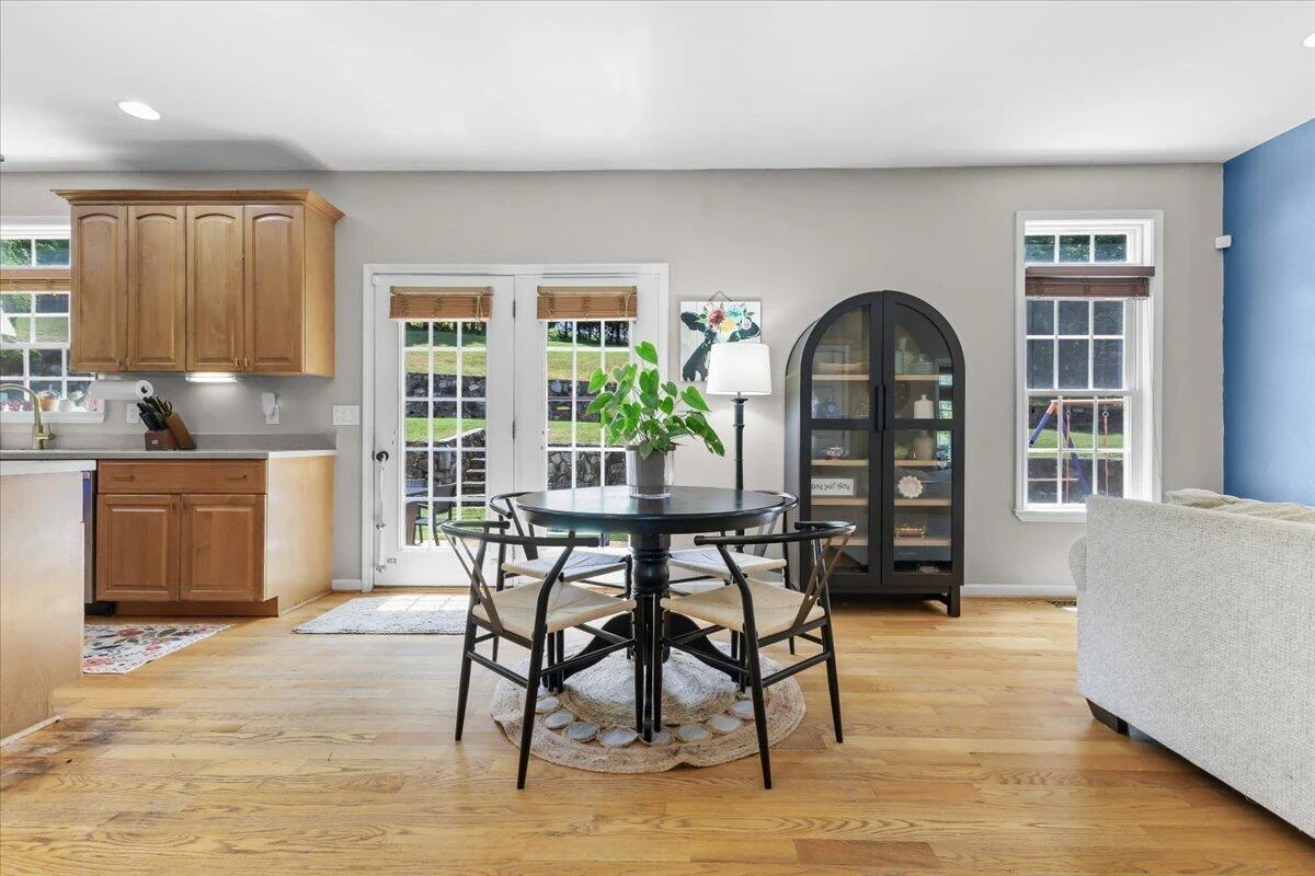 5306 Dresden CIR - Photo 9