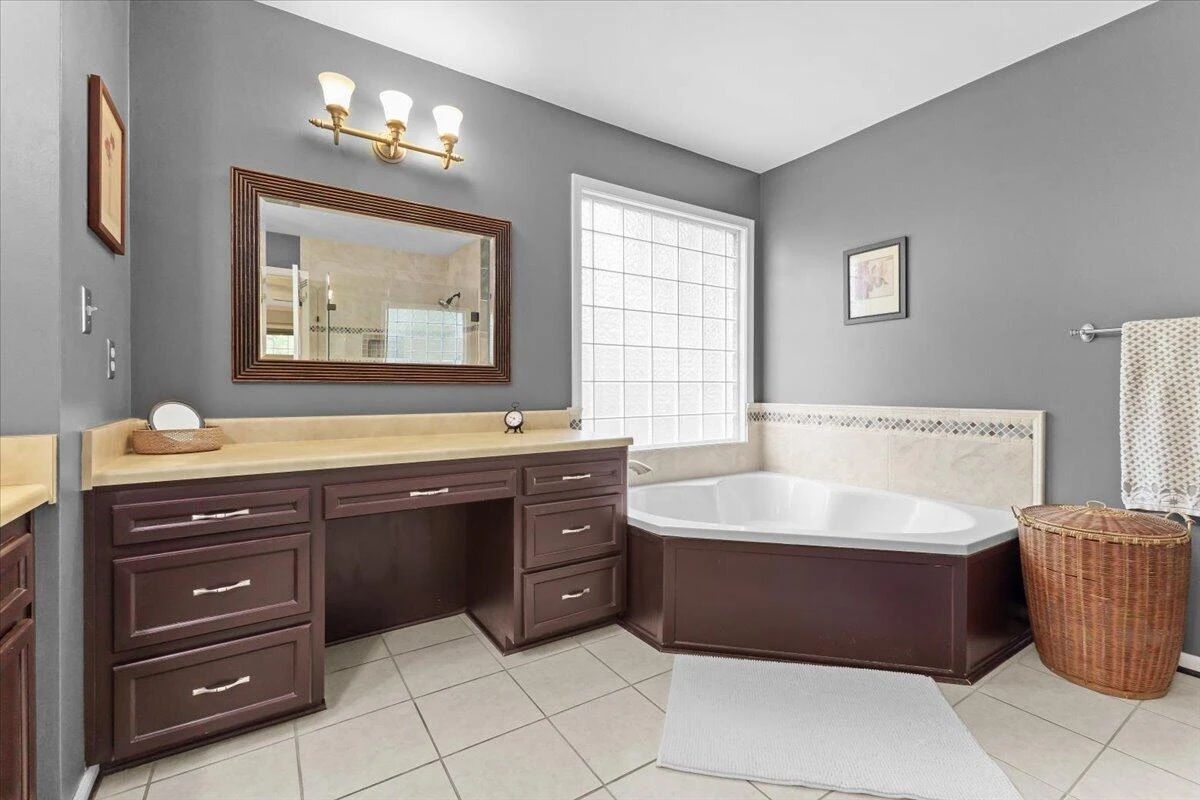 1719 Kingsmill DR - Photo 26