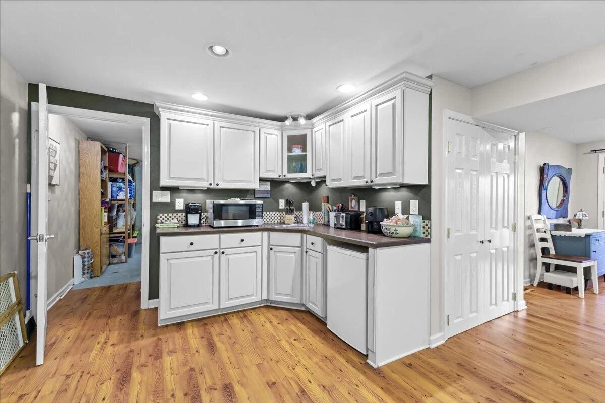 1719 Kingsmill DR - Photo 43