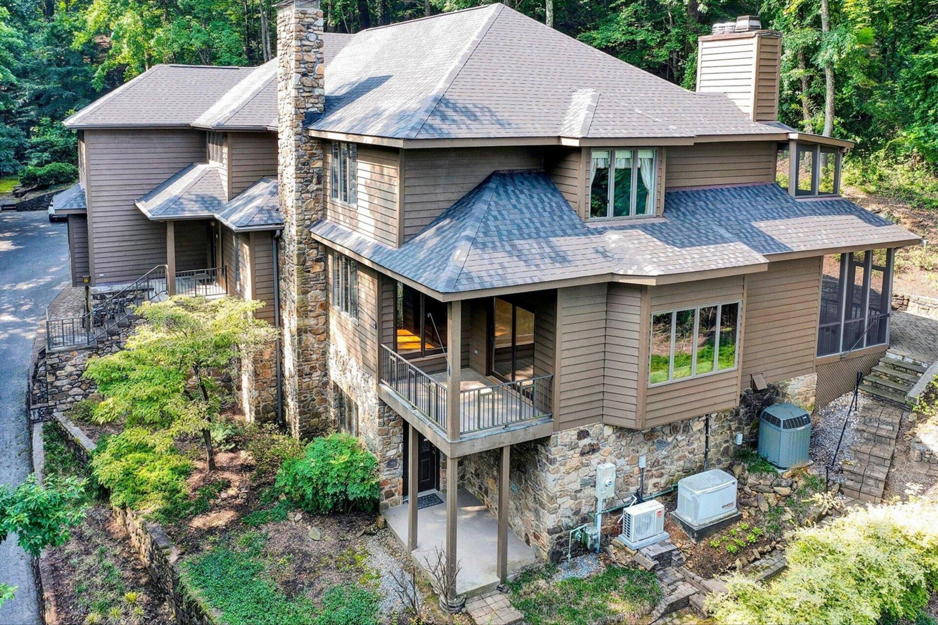 3226 Peakwood DR SW - Photo 3