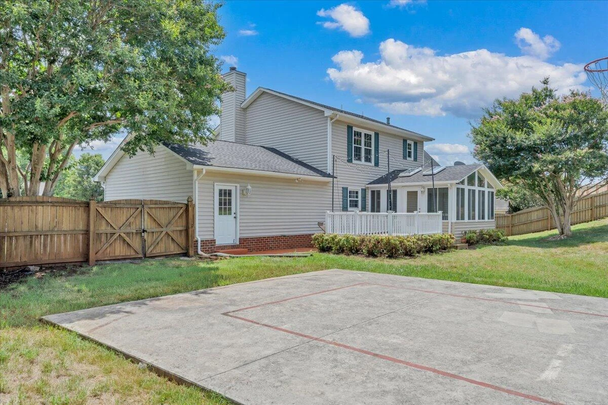 820 Harmon CIR - Photo 48