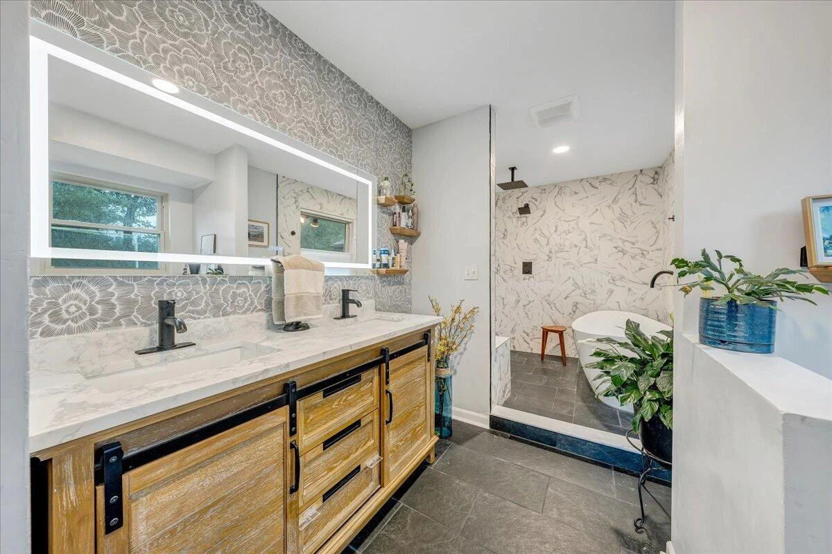 6114 Saddleridge CIR - Photo 11