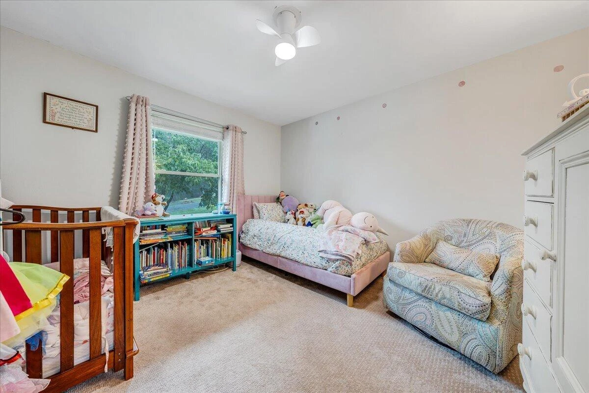 6114 Saddleridge CIR - Photo 13