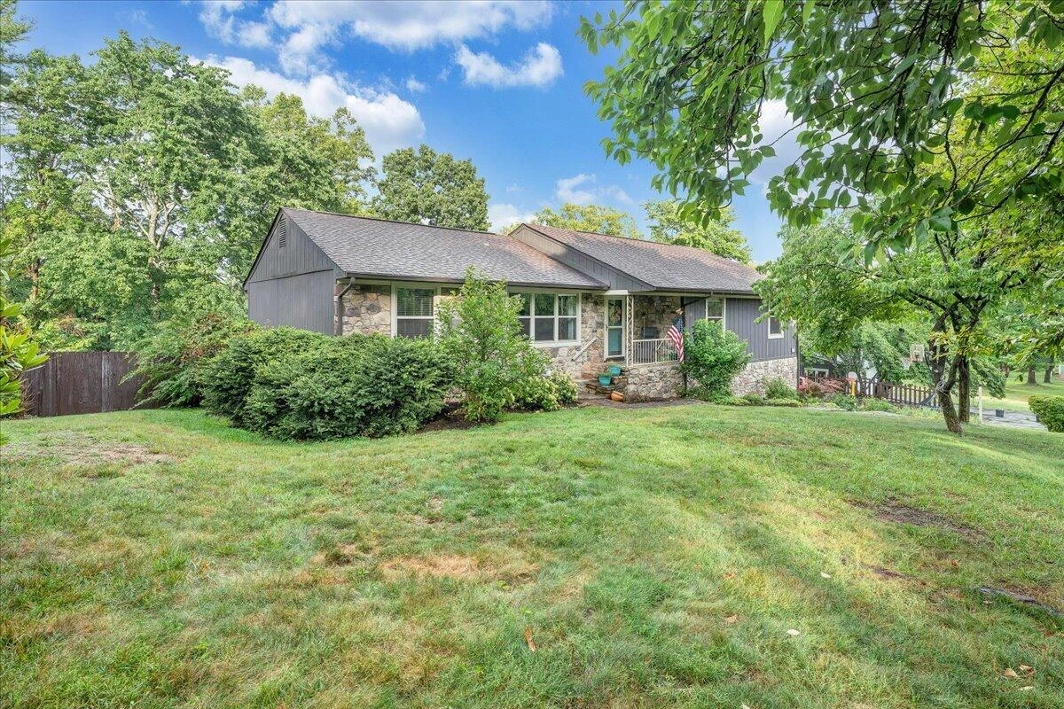 6114 Saddleridge CIR - Photo 24