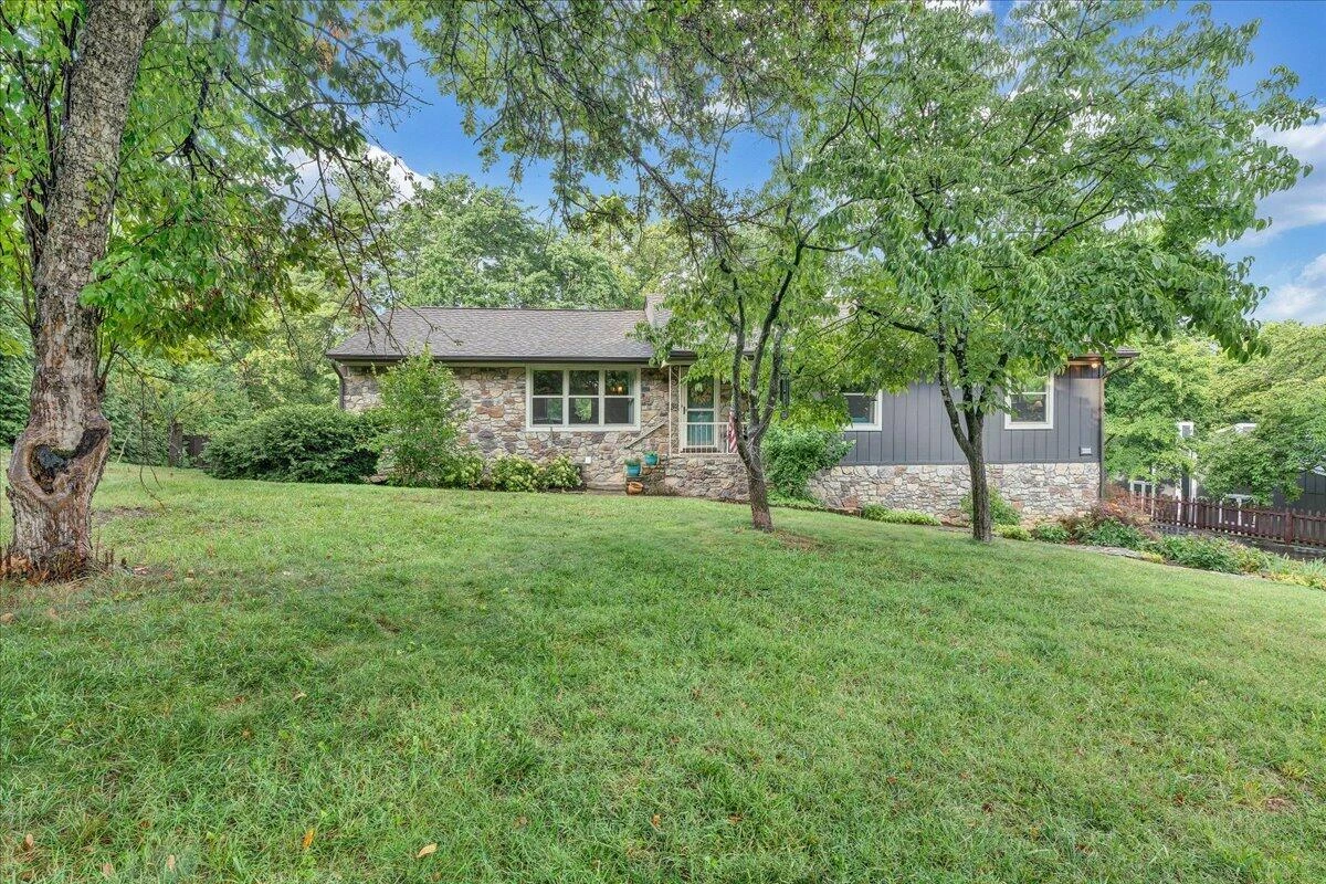 6114 Saddleridge CIR - Photo 27