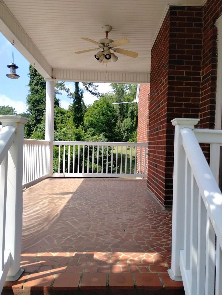 616 Mulberry RD - Photo 4