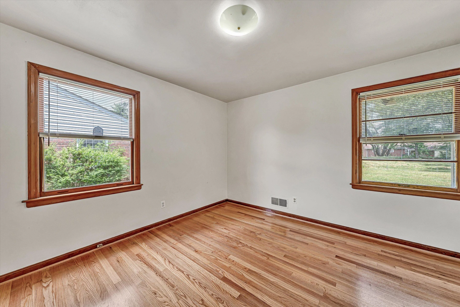 1619 Michael ST NW - Photo 18