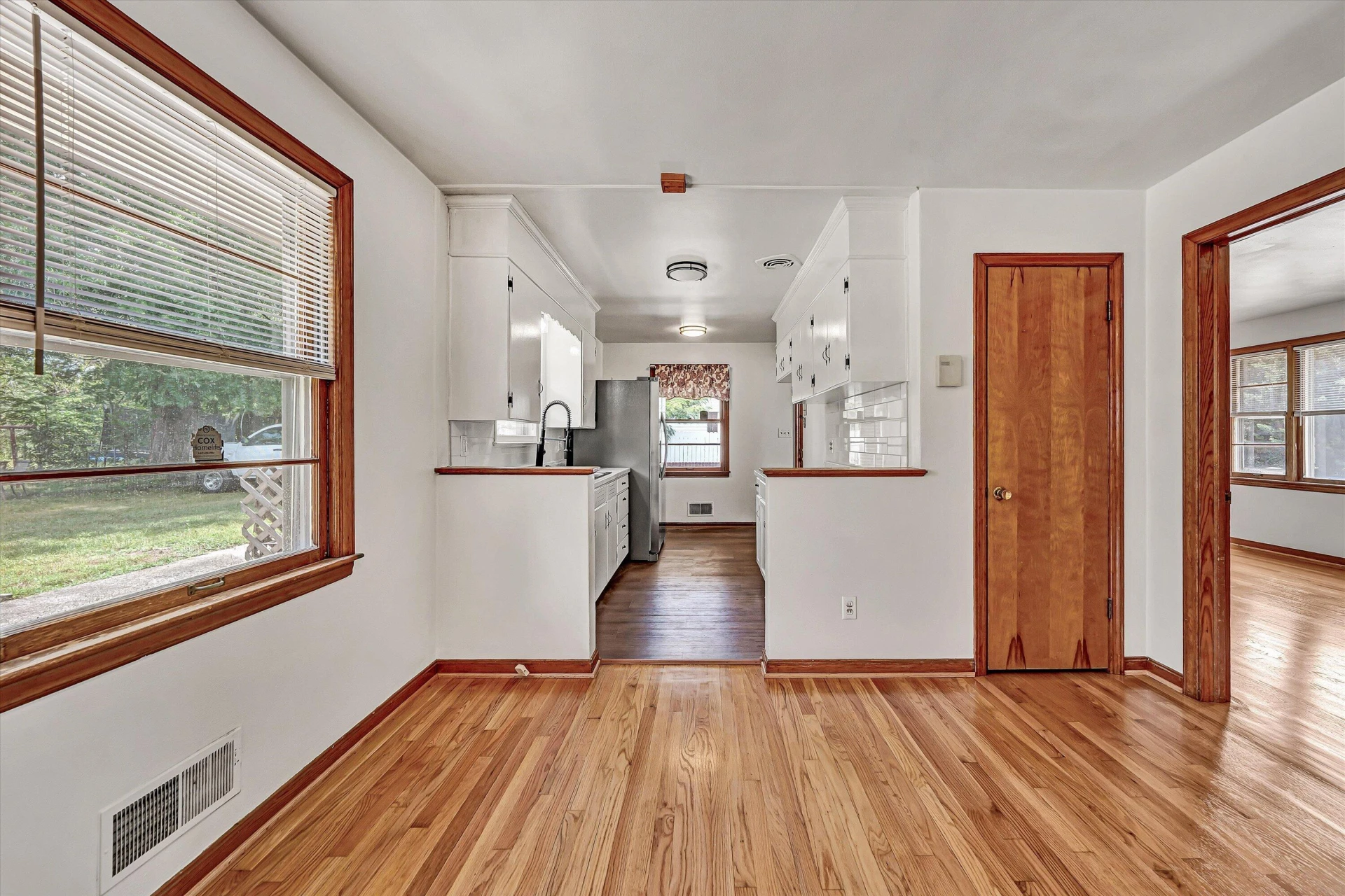 1619 Michael ST NW - Photo 7