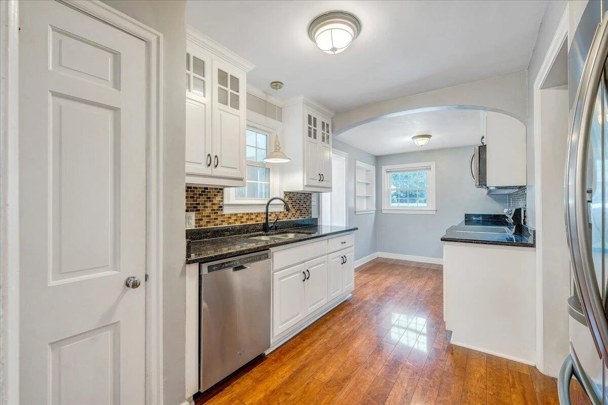 2310 Westover AVE SW - Photo 12