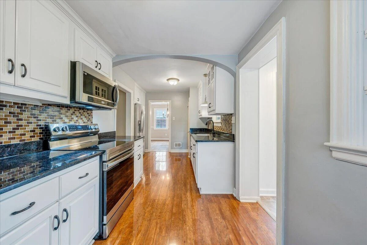 2310 Westover AVE SW - Photo 18