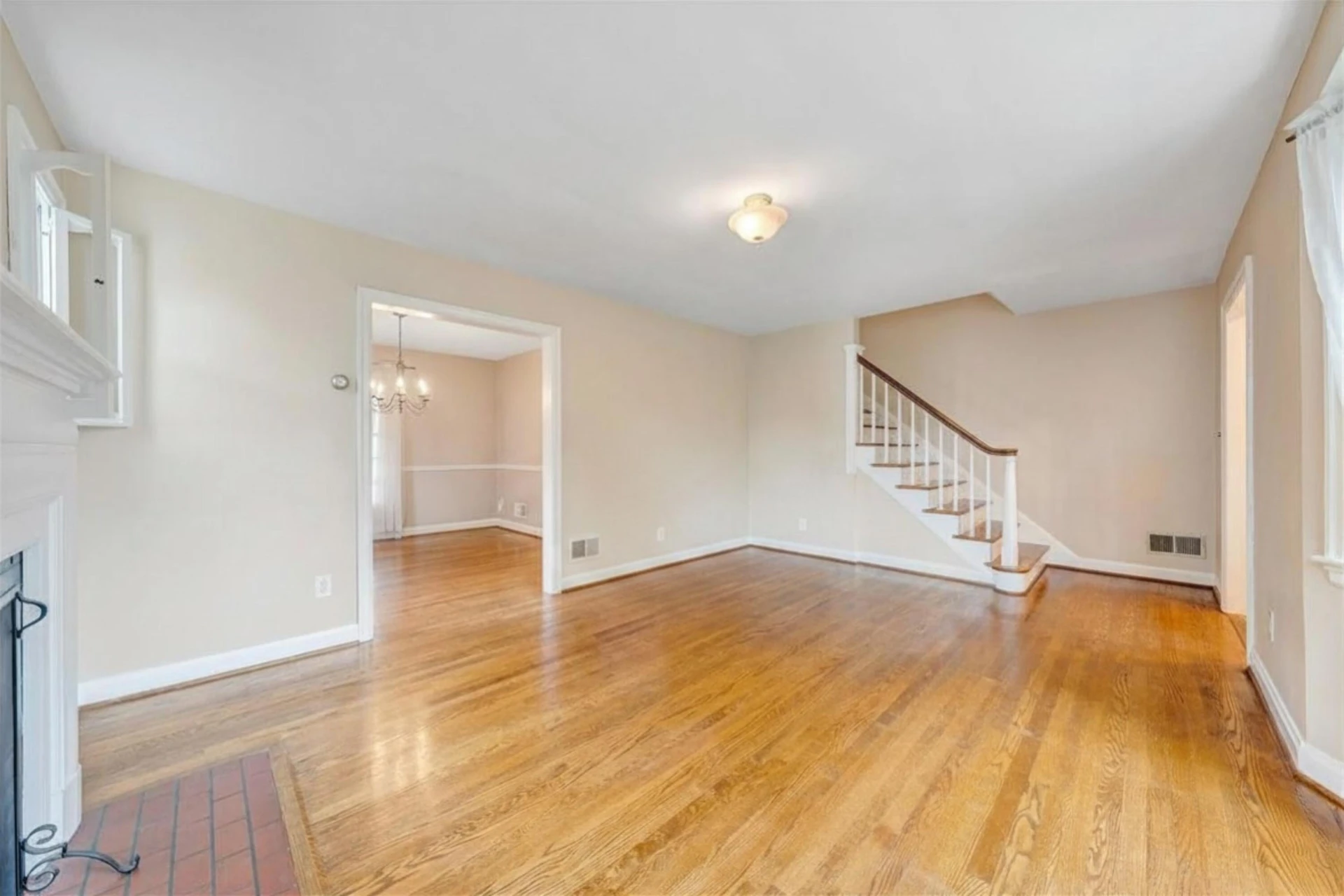 2310 Westover AVE SW - Photo 6