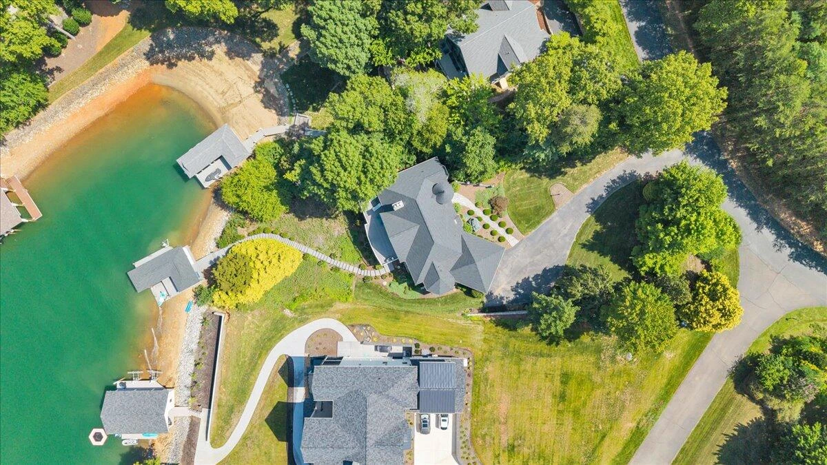 145 Lake Shore DR - Photo 10