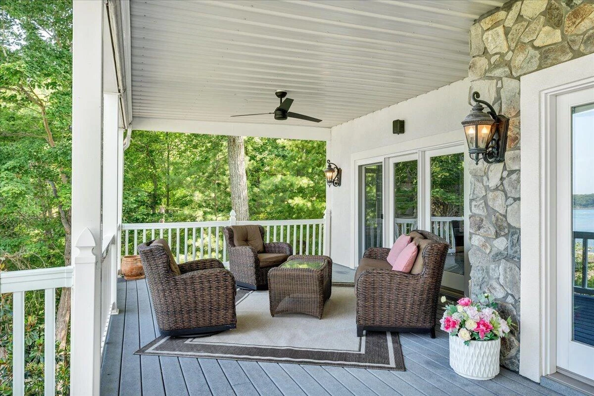 145 Lake Shore DR - Photo 103