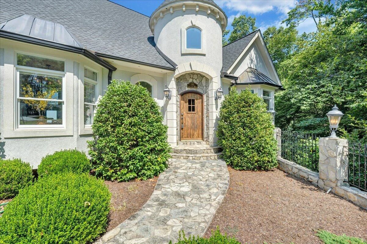 145 Lake Shore DR - Photo 13