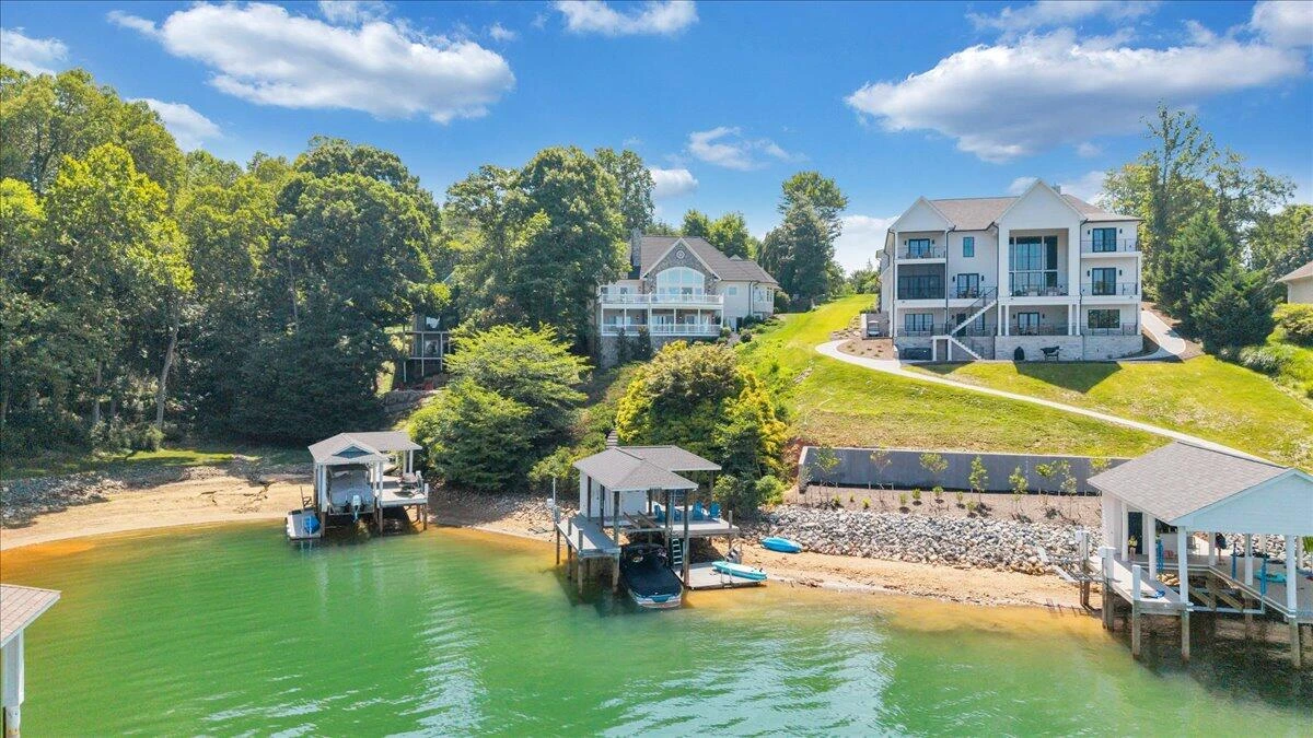 145 Lake Shore DR - Photo 131