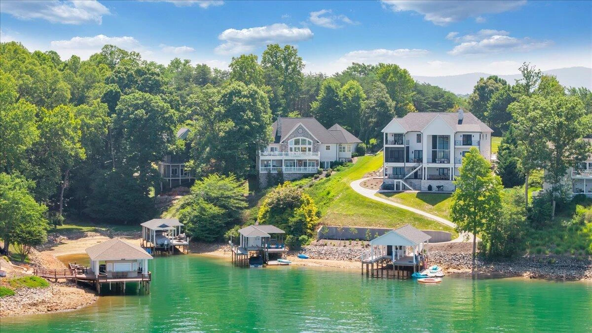 145 Lake Shore DR - Photo 132