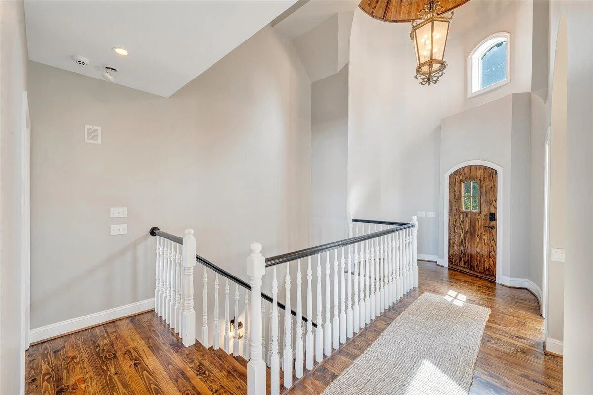 145 Lake Shore DR - Photo 17