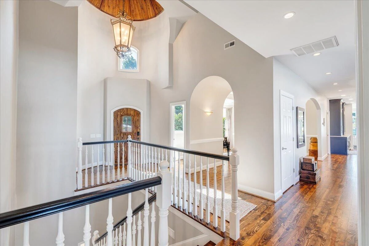 145 Lake Shore DR - Photo 18