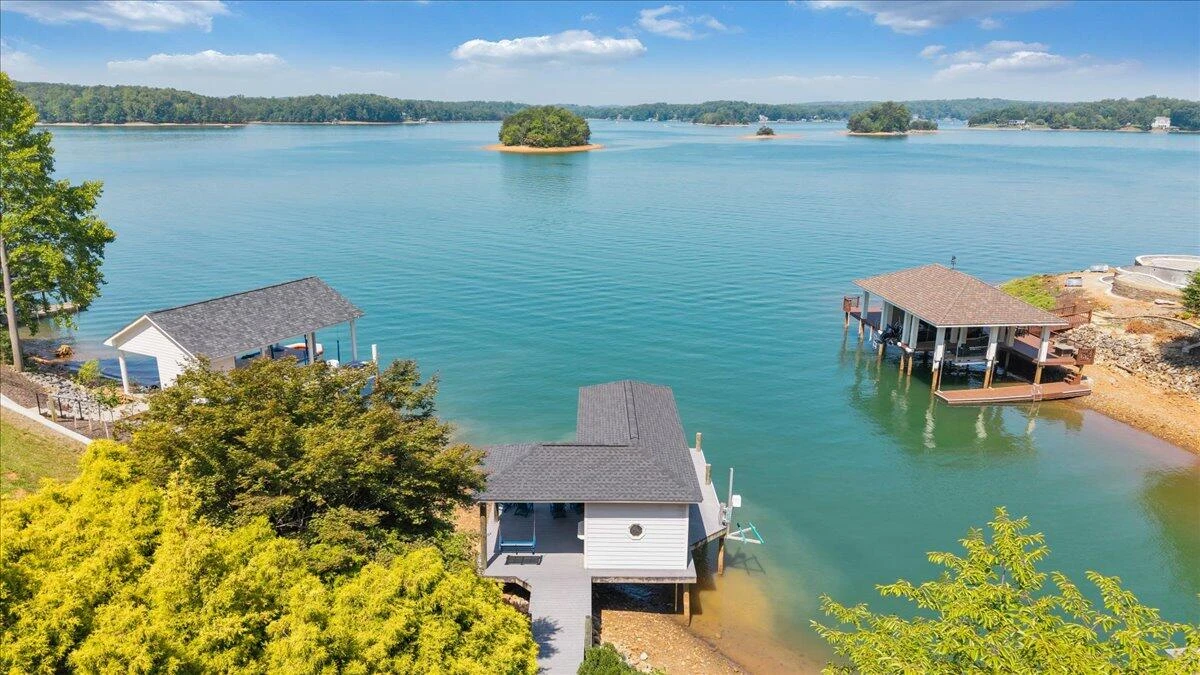 145 Lake Shore DR - Photo 5