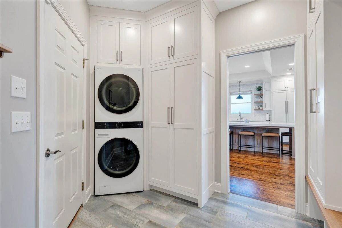 145 Lake Shore DR - Photo 58
