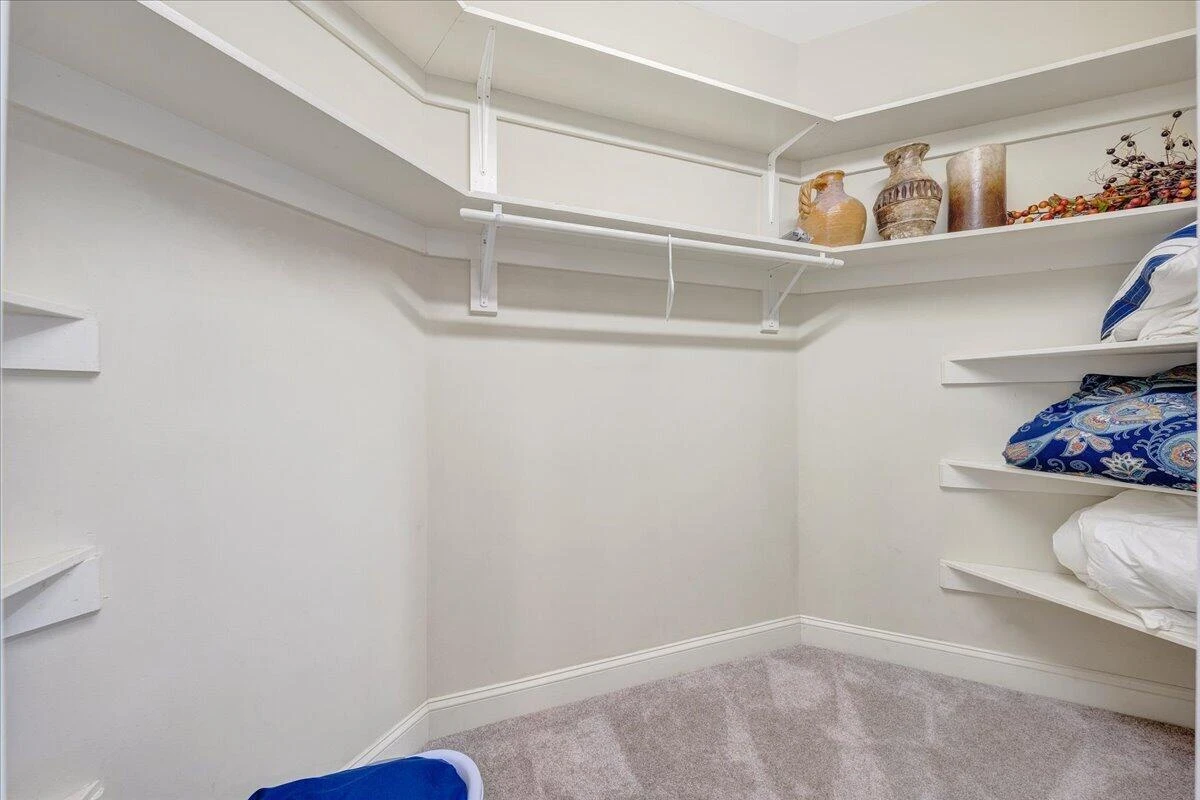 145 Lake Shore DR - Photo 92