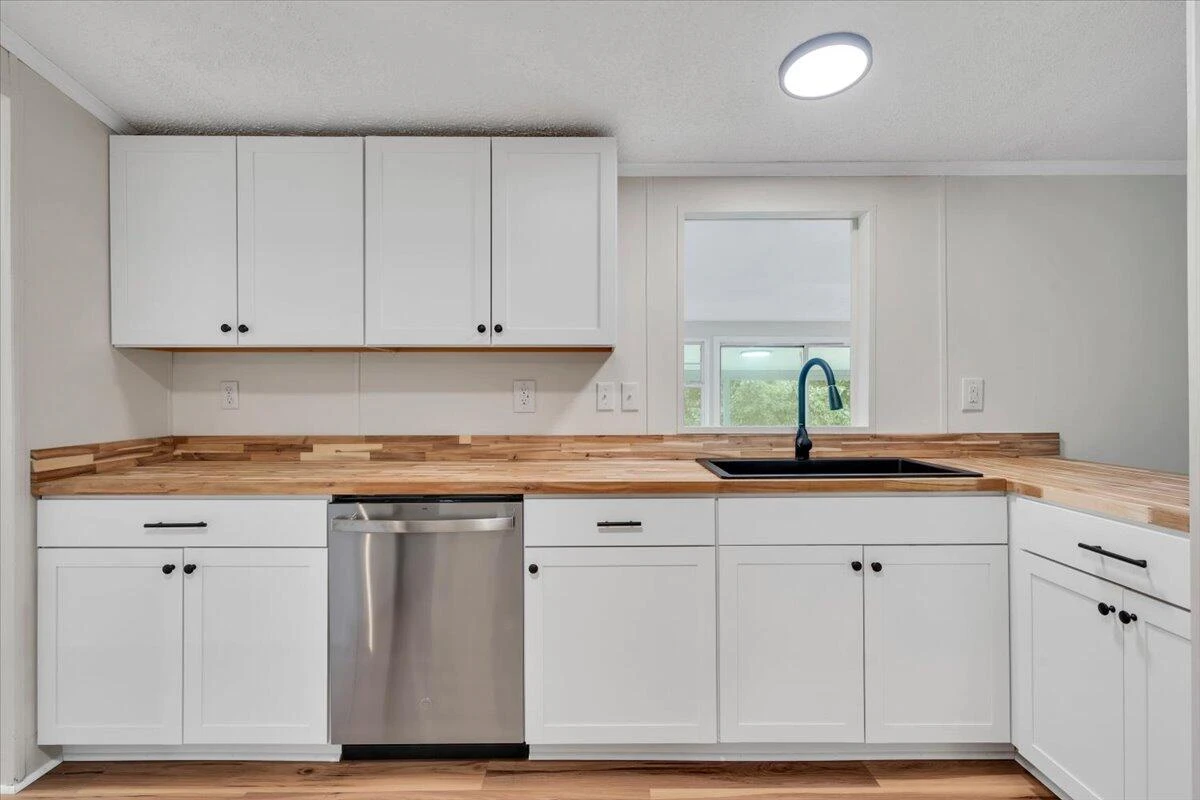 104 Fresh Meadow LN - Photo 15