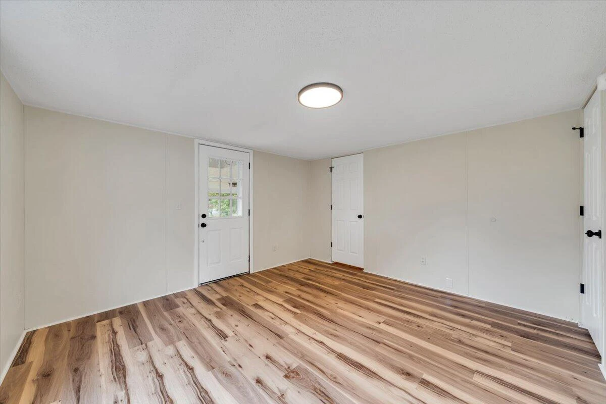 104 Fresh Meadow LN - Photo 32