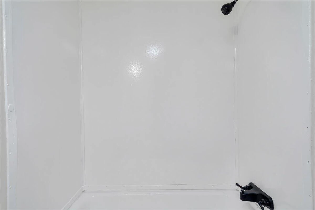 104 Fresh Meadow LN - Photo 35