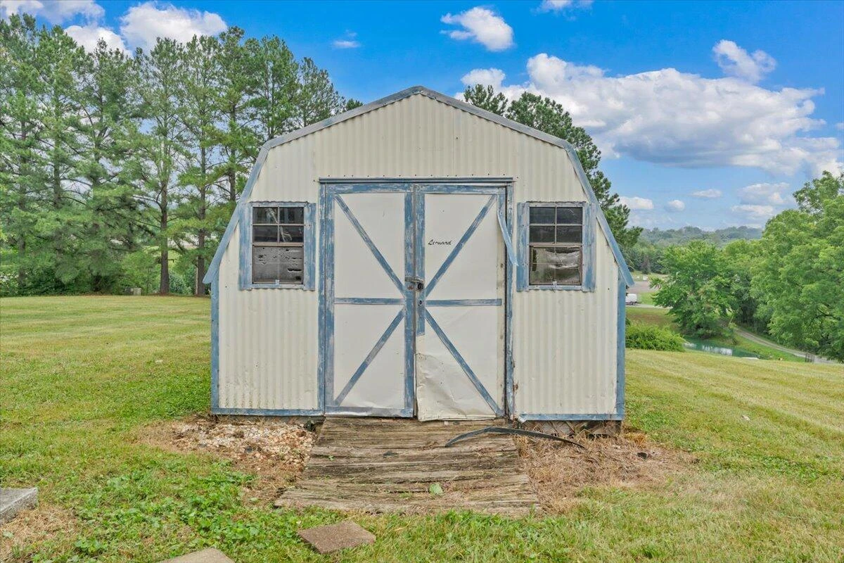 104 Fresh Meadow LN - Photo 40